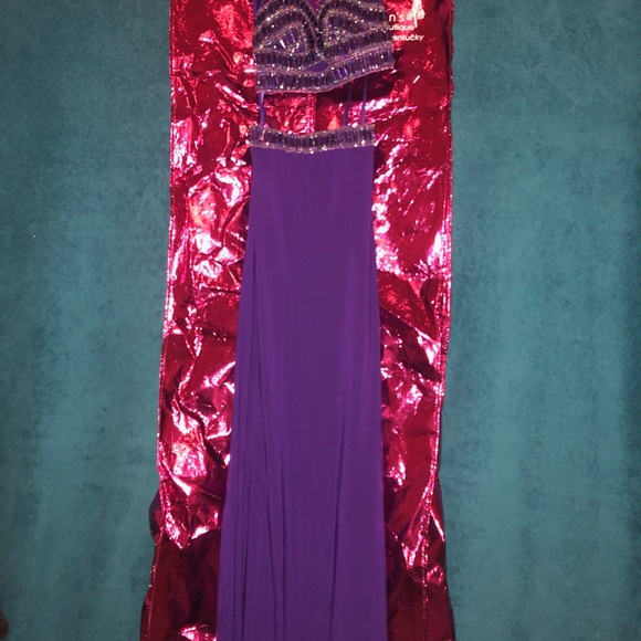 Prom Dress - Picture 3 of 6